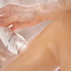 Philips BRE700/00 Epilator -Kjøkkenutstyr Outlet 599414 8710103935476