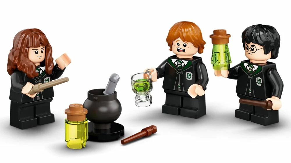 LEGO® Harry Potter™ 76386 Galtvort: Polyksir-trøbbel 4 LEGO® Harry Potter™ 76386 Galtvort: Polyksir-trøbbel - Bilde 2