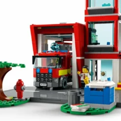 LEGO® City Fire 60320 Brannstasjon -Kjøkkenutstyr Outlet 685178 5702017161518 4