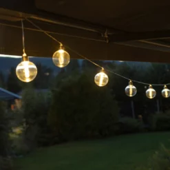 NORD Lyslenke Med 10 LED Pærer IP44 -Kjøkkenutstyr Outlet 726981 7071189288155 5