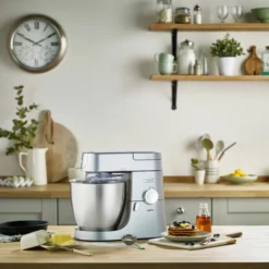 Kenwood KVL4170S Chef XL Kjøkkenmaskin -Kjøkkenutstyr Outlet kenwood chef xl silver pancake 016 landscape